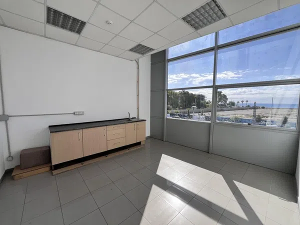 Local en Calle d'Eduard Maristany, Gorg - Foto 11