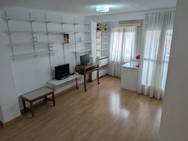 Piso en Juan de Austria - Foto 1