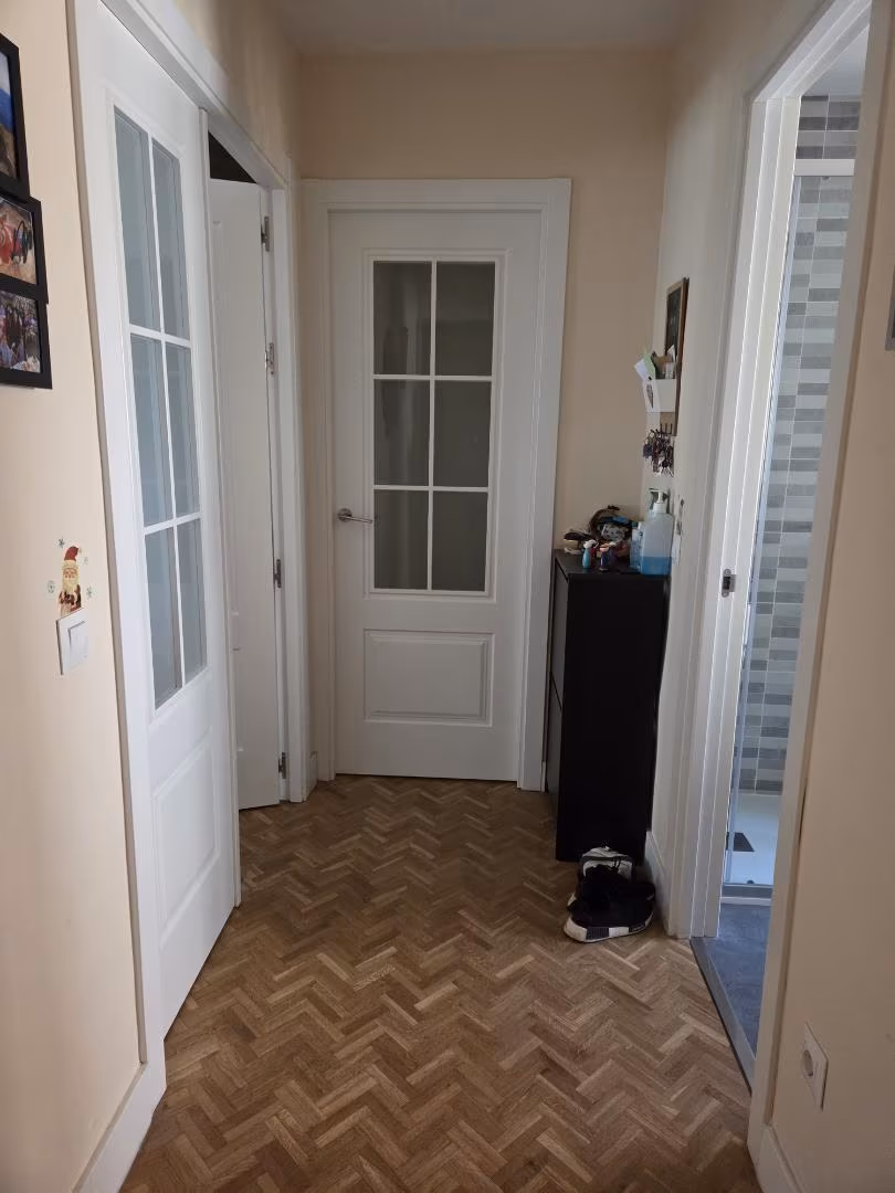 Piso en  Calle Paredes de Nava 13