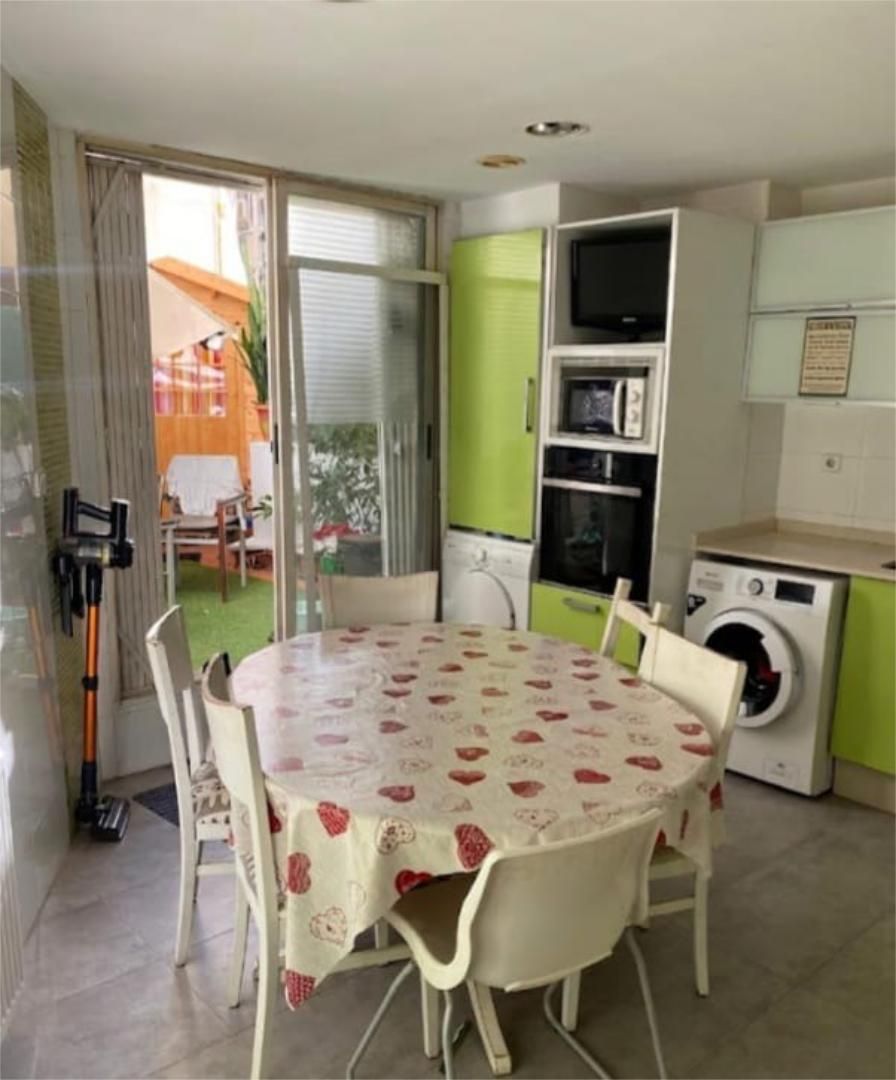 Piso en  Carrer de Fontanars dels Alforins 17 - Foto 9