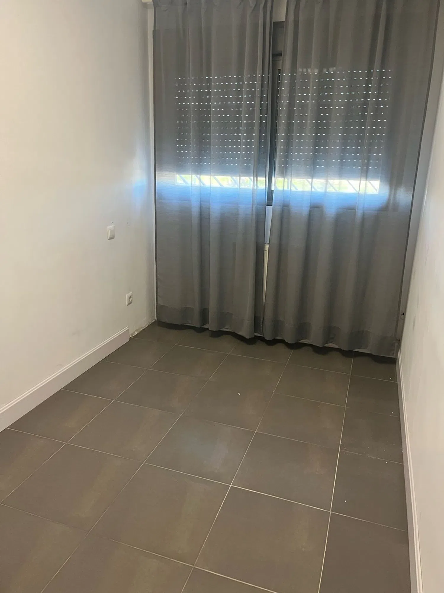 Piso en avenida de la Ilusión, 20 - Foto 3