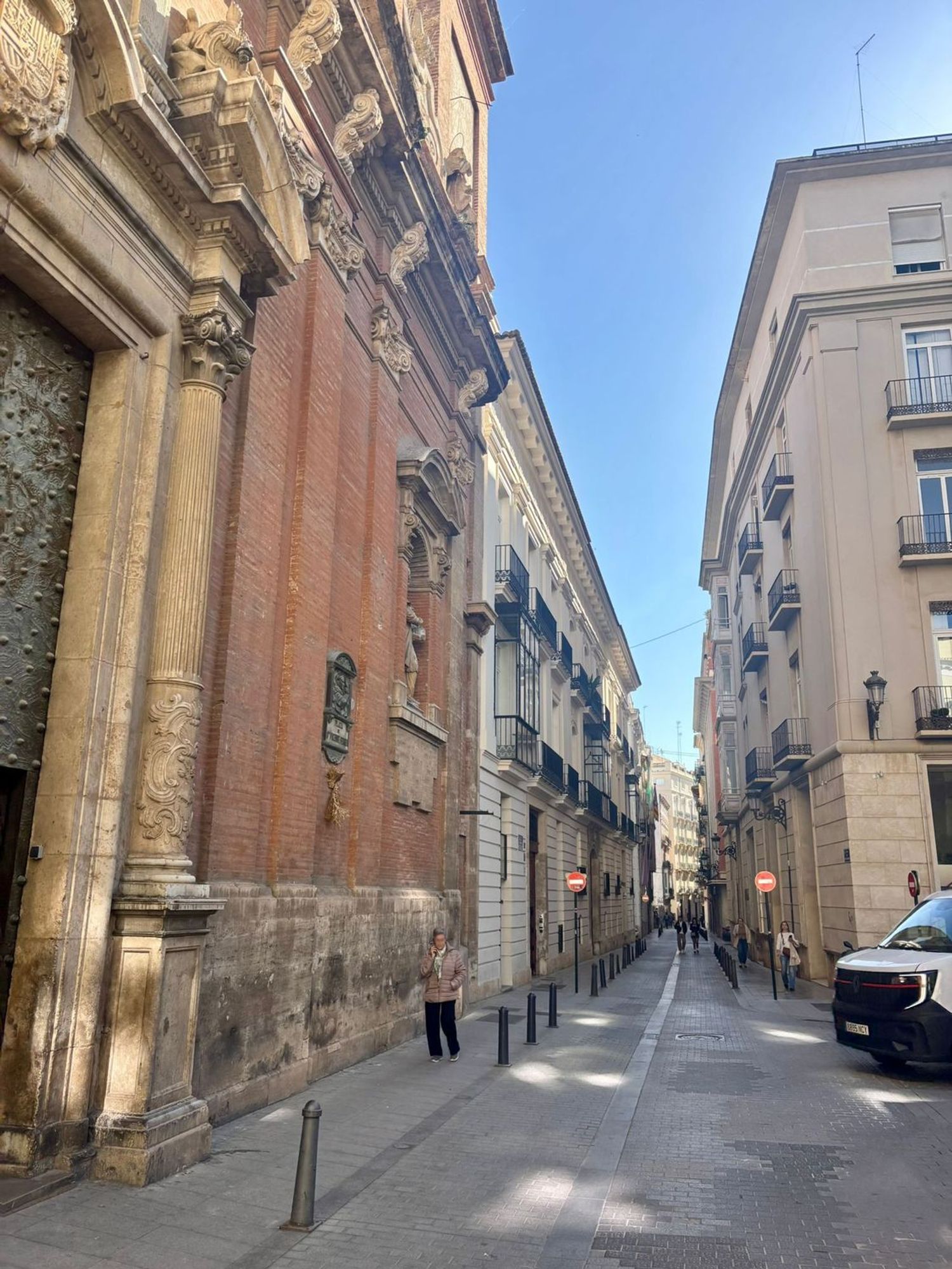 Alquiler de piso en Calle del Comte de Montornés, 15 - Foto 2