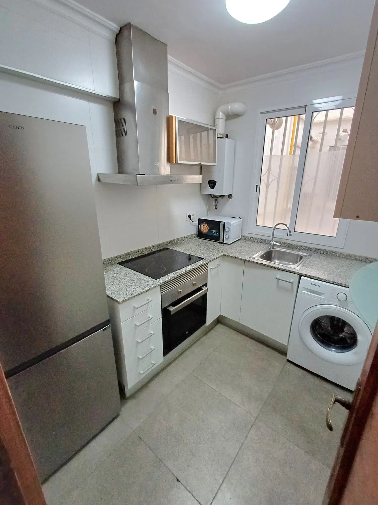 Piso en Barrio La Roqueta - Foto 8