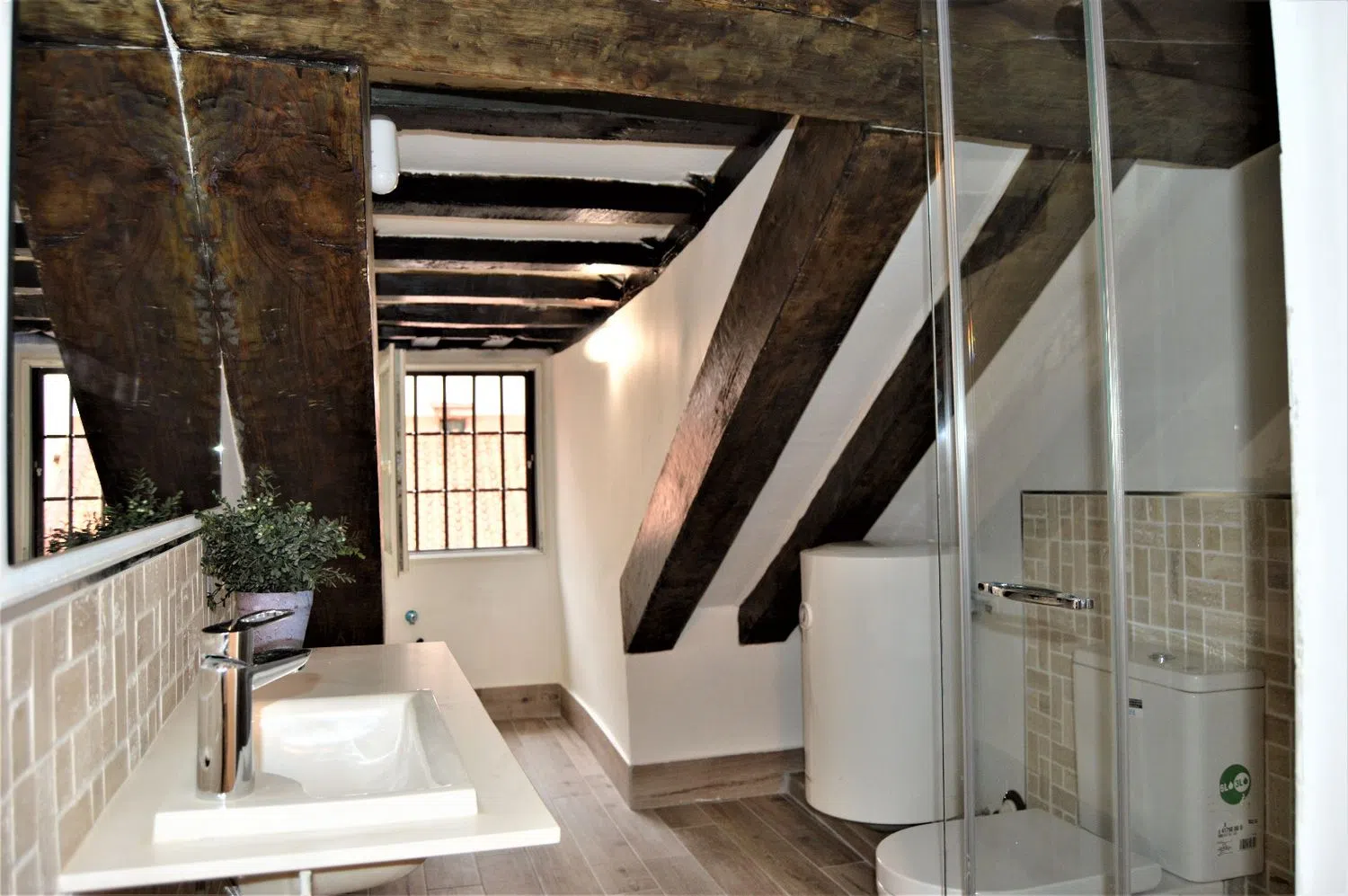 Estudio en calle de San Vicente Ferrer, 72 - Foto 10