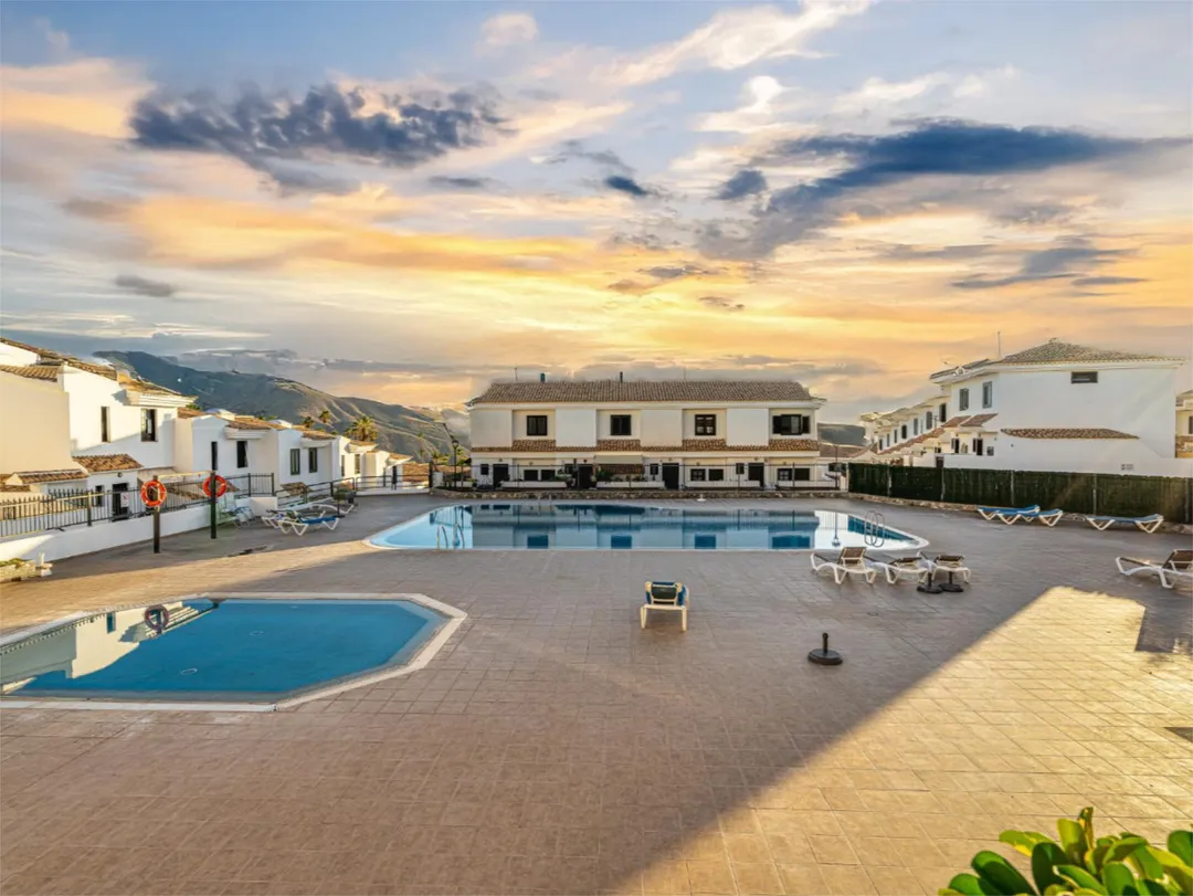 Casa adosada en  Calle Armiche 28 - Foto 19