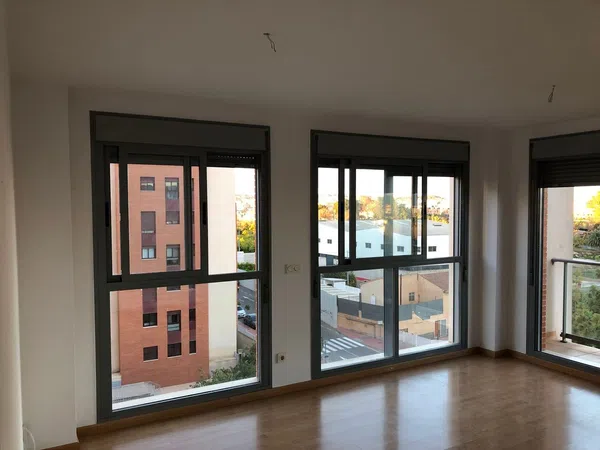 Piso en avenida Joven Futura, 25 - Foto 2