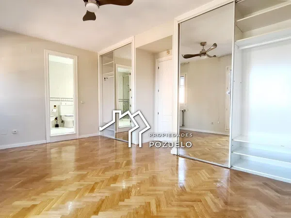 Chalet pareado en Calle Emisora, Zona Avenida Europa - Foto 17