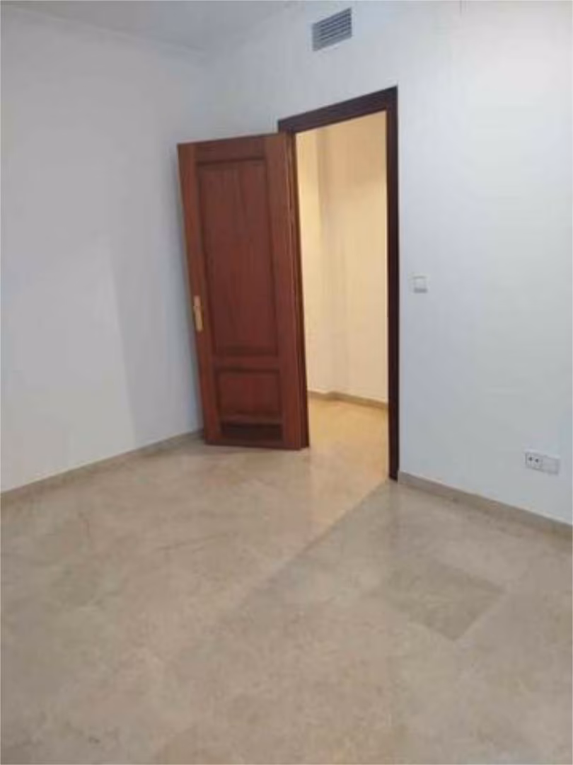 Piso en Huerta de la Reina - Foto 5