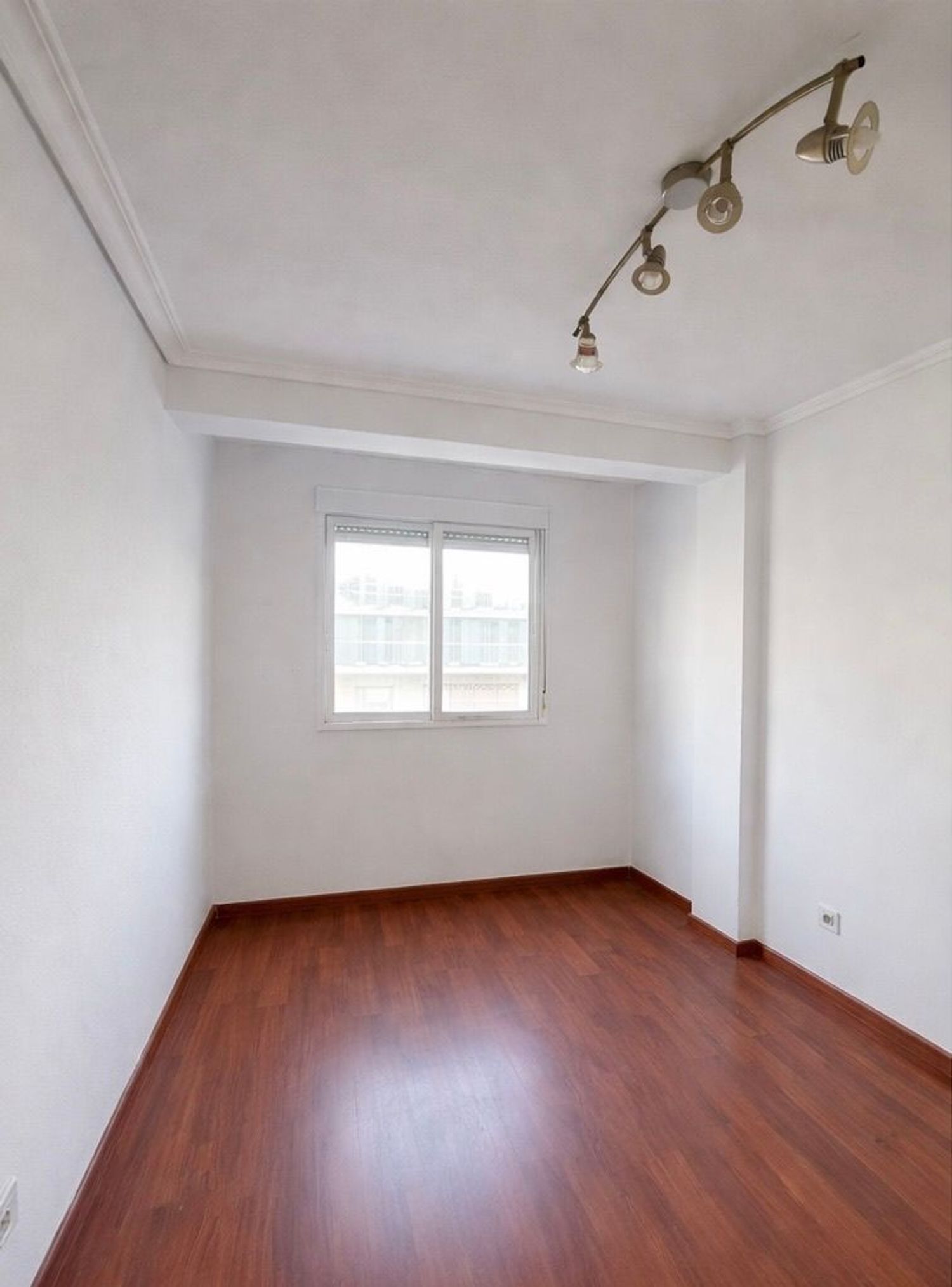 Piso en avenida de San Juan de la Peña, 170 - Foto 8