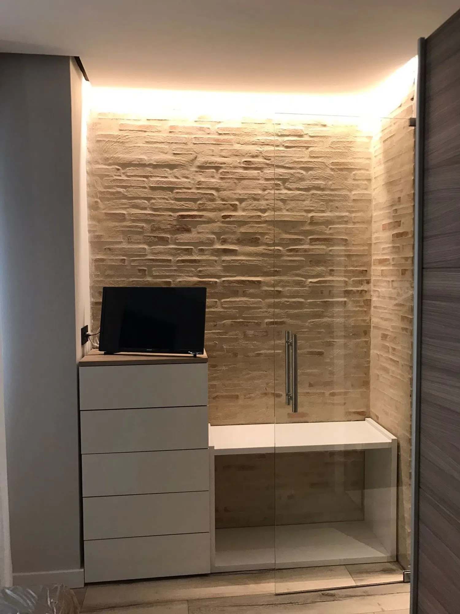 Estudio en calle Escuelas Pías, 1 b - Foto 4