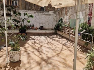 Planta baja en  Carrer de Ripalda 9 - Foto 1