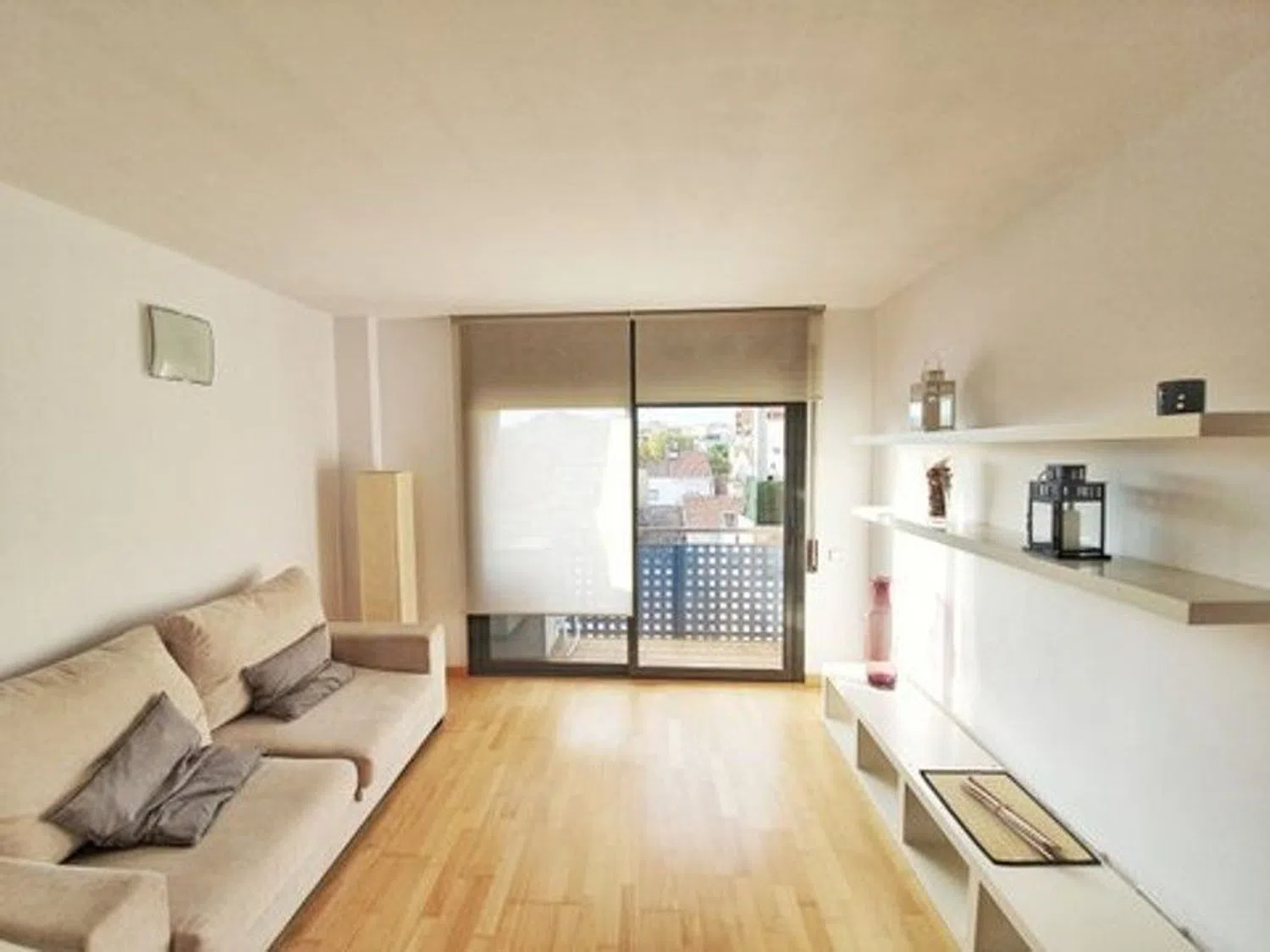 Piso en calle d'Homer, 43 - Foto 1