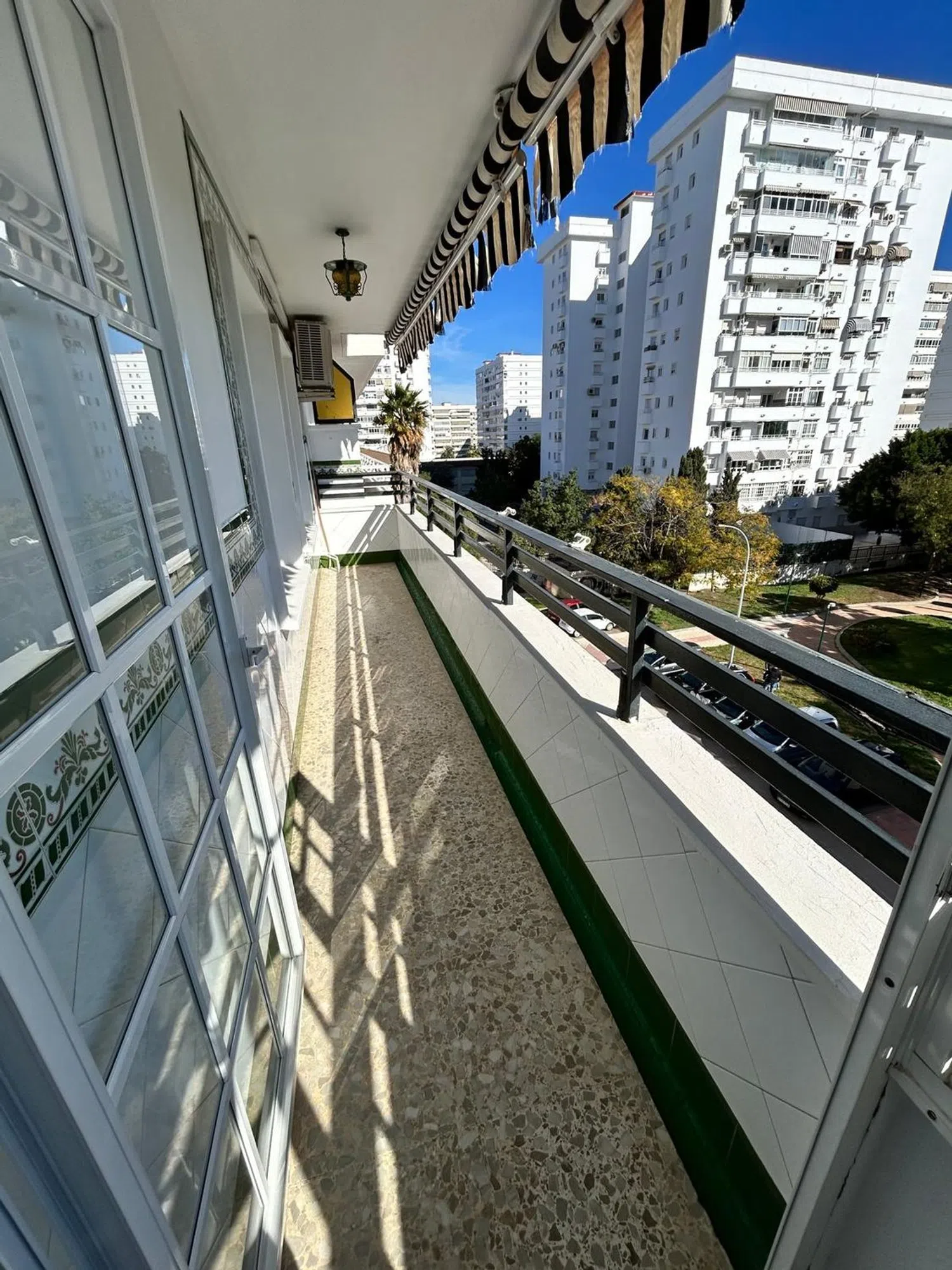 Piso en calle Eduardo de Palacios, 17 - Foto 2