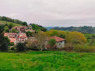 Chalet en CABRANES - Foto 1