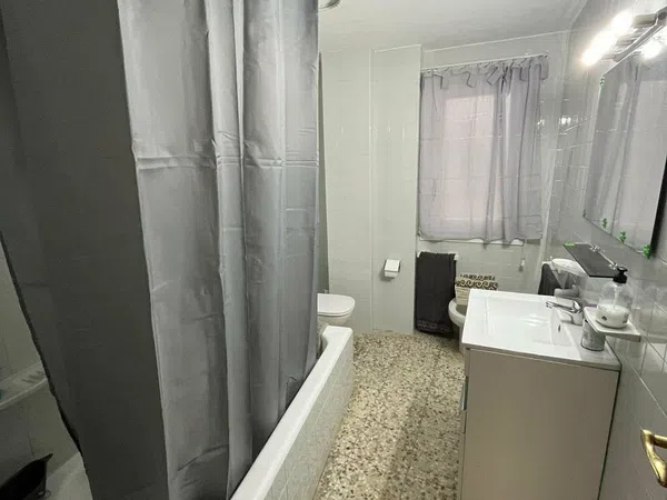 Alquiler de piso en Calle de Francisco de Vitoria, 30 - Foto 1