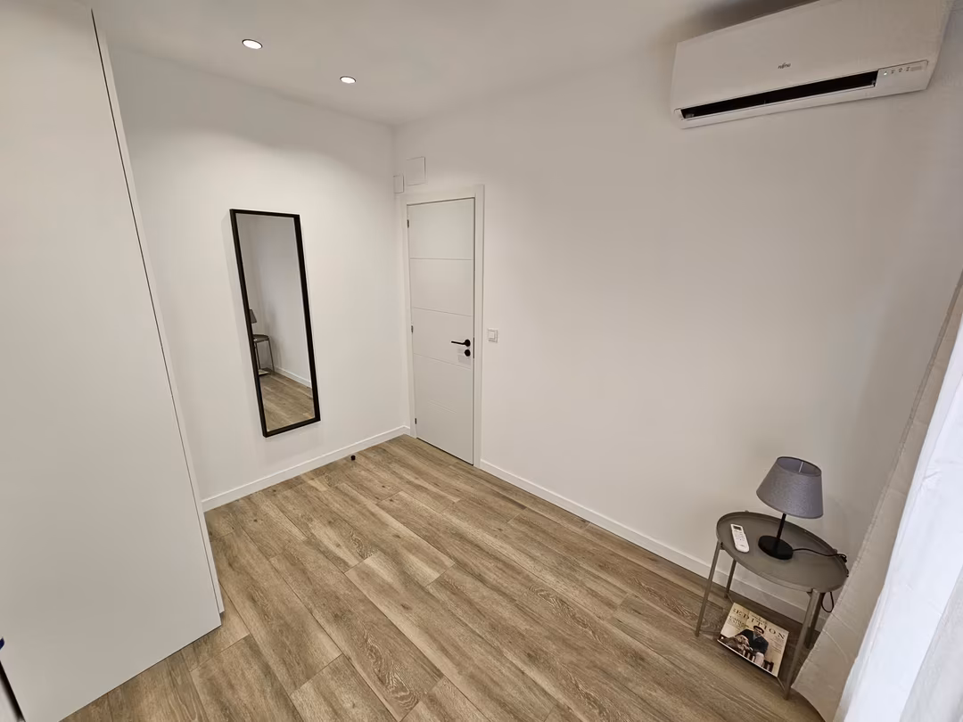 Piso en  Carrer de Campoamor 2 - Foto 6