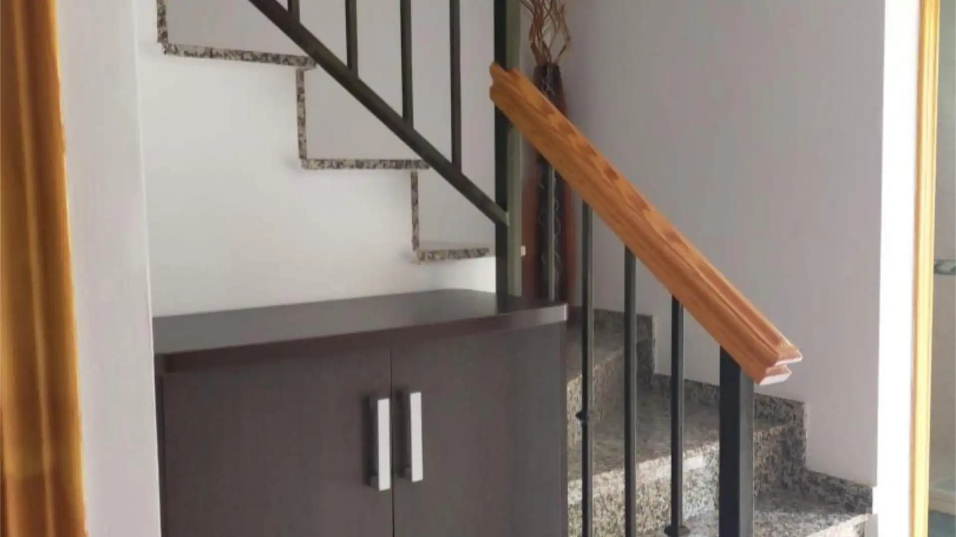 Casa adosada en  Calle Vista Granada 5 - Foto 1