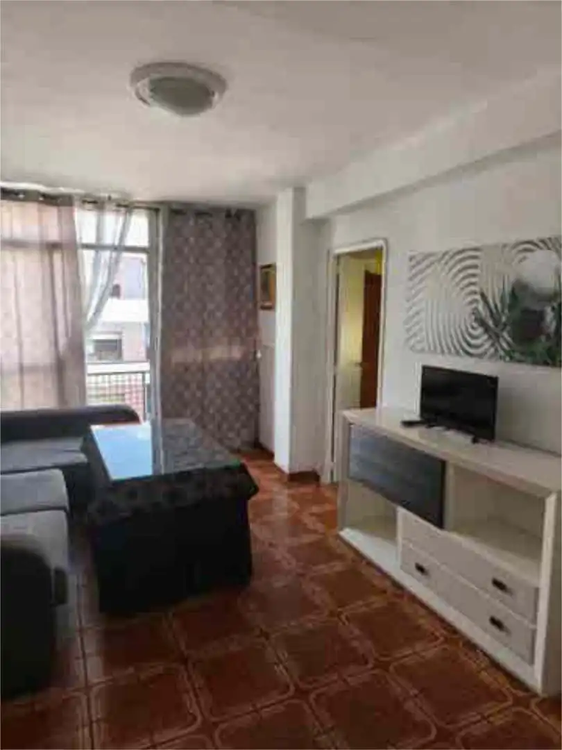 Piso en Ciudad Jardín - Foto 1