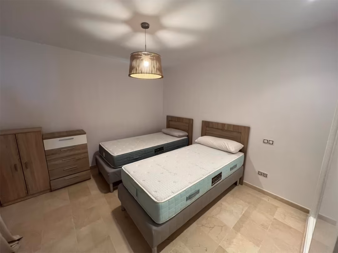 Piso en  Calle Auriga 51 - Foto 2