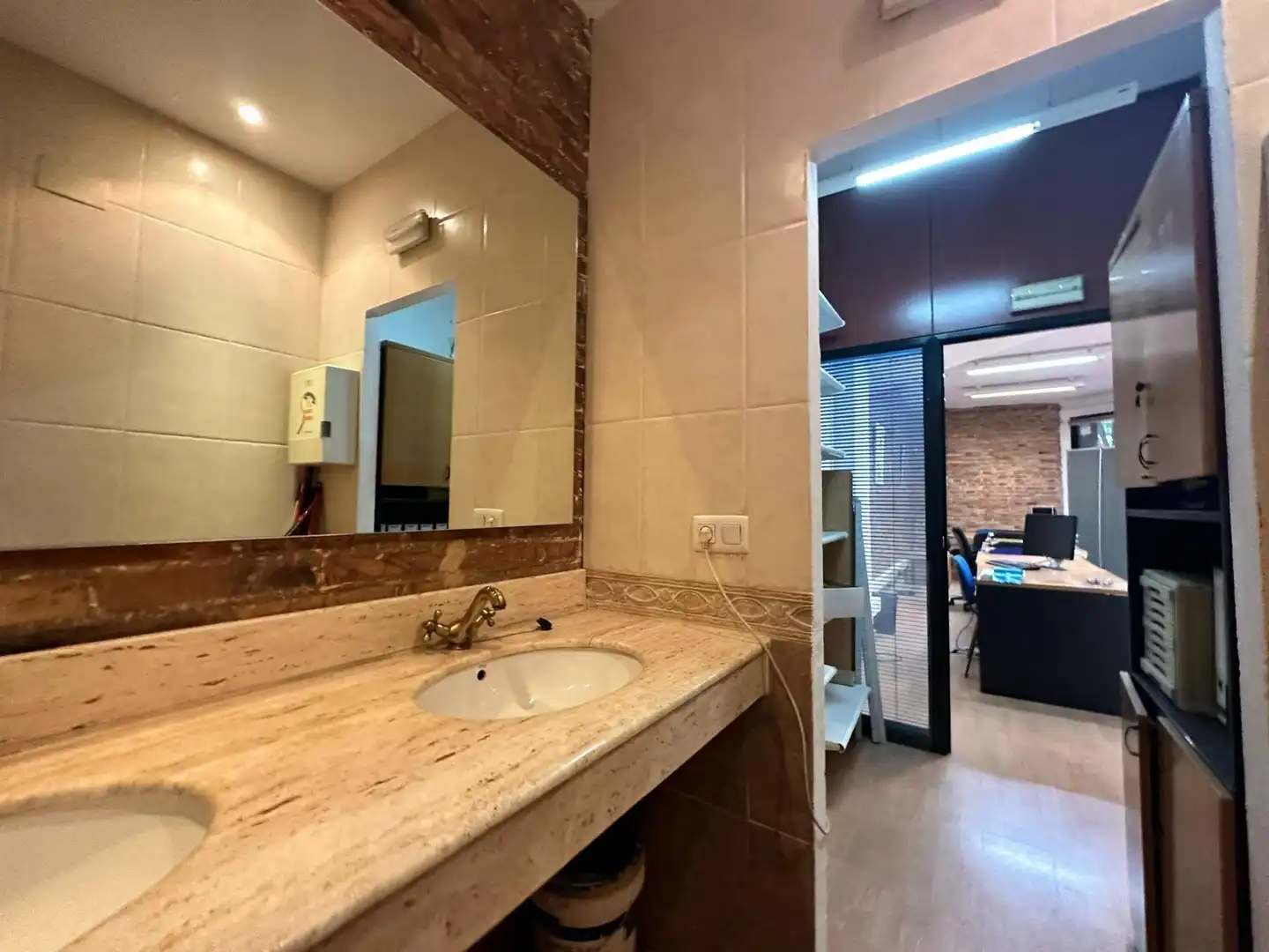 Local comercial en Sabadell - Foto 14