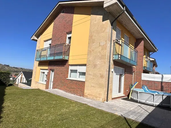Chalet pareado en Barrio Menocal, 31 n - Foto 1