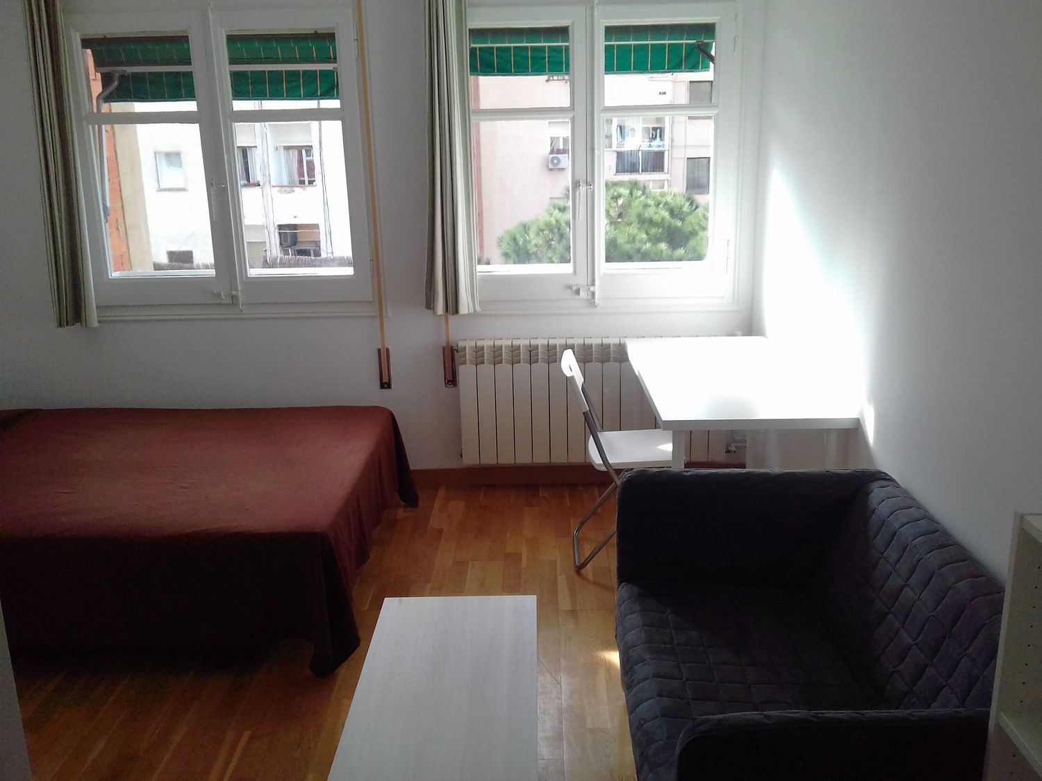 Estudio en calle de la Mare de Déu del Coll, 61 - Foto 1