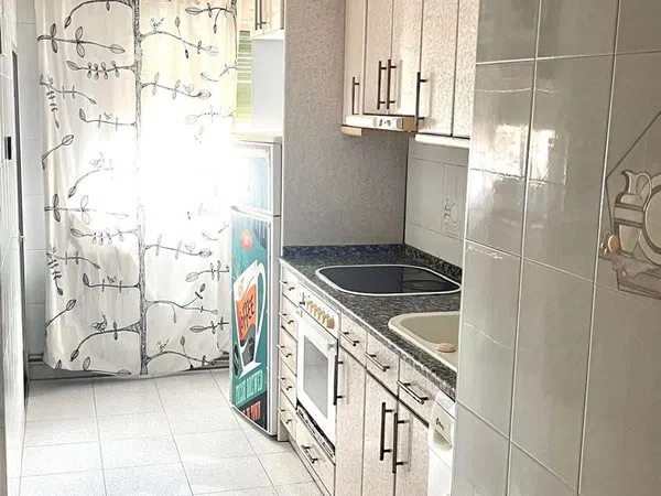 Piso en calle de Mariano Castillo, 6 - Foto 4