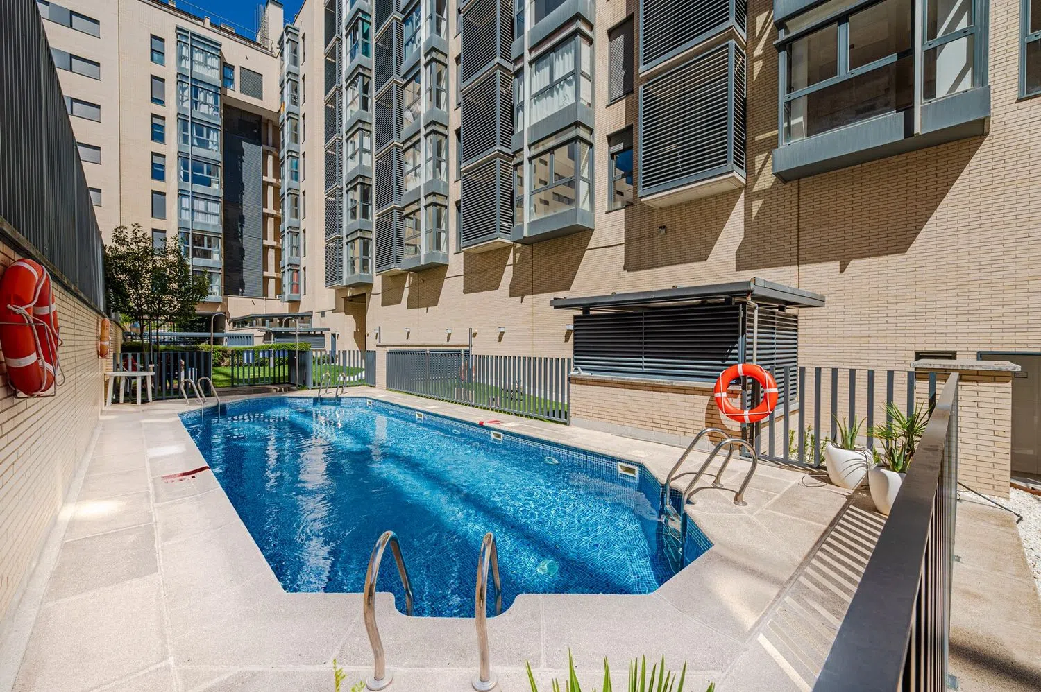 Piso en calle la Escuela de Vallecas - Foto 2