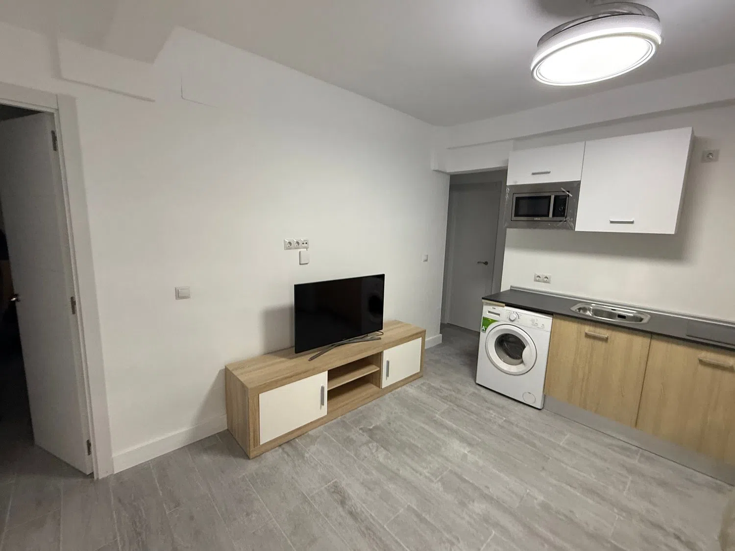 Piso en calle Alberche, 11 - Foto 2