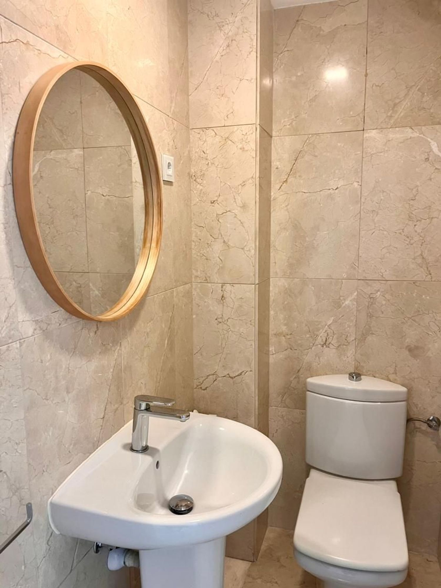 Chalet adosado en Avenida de Francisco Guerrero, 71 - Foto 5