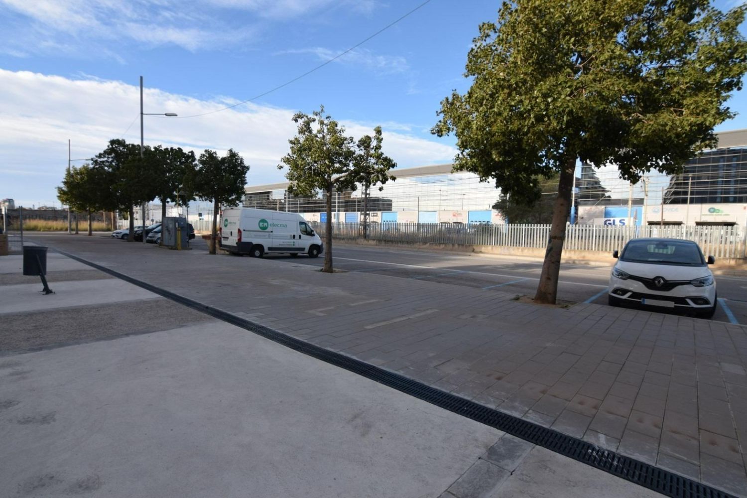 Local en Calle d'Eduard Maristany, 369, Port, Port - Foto 17