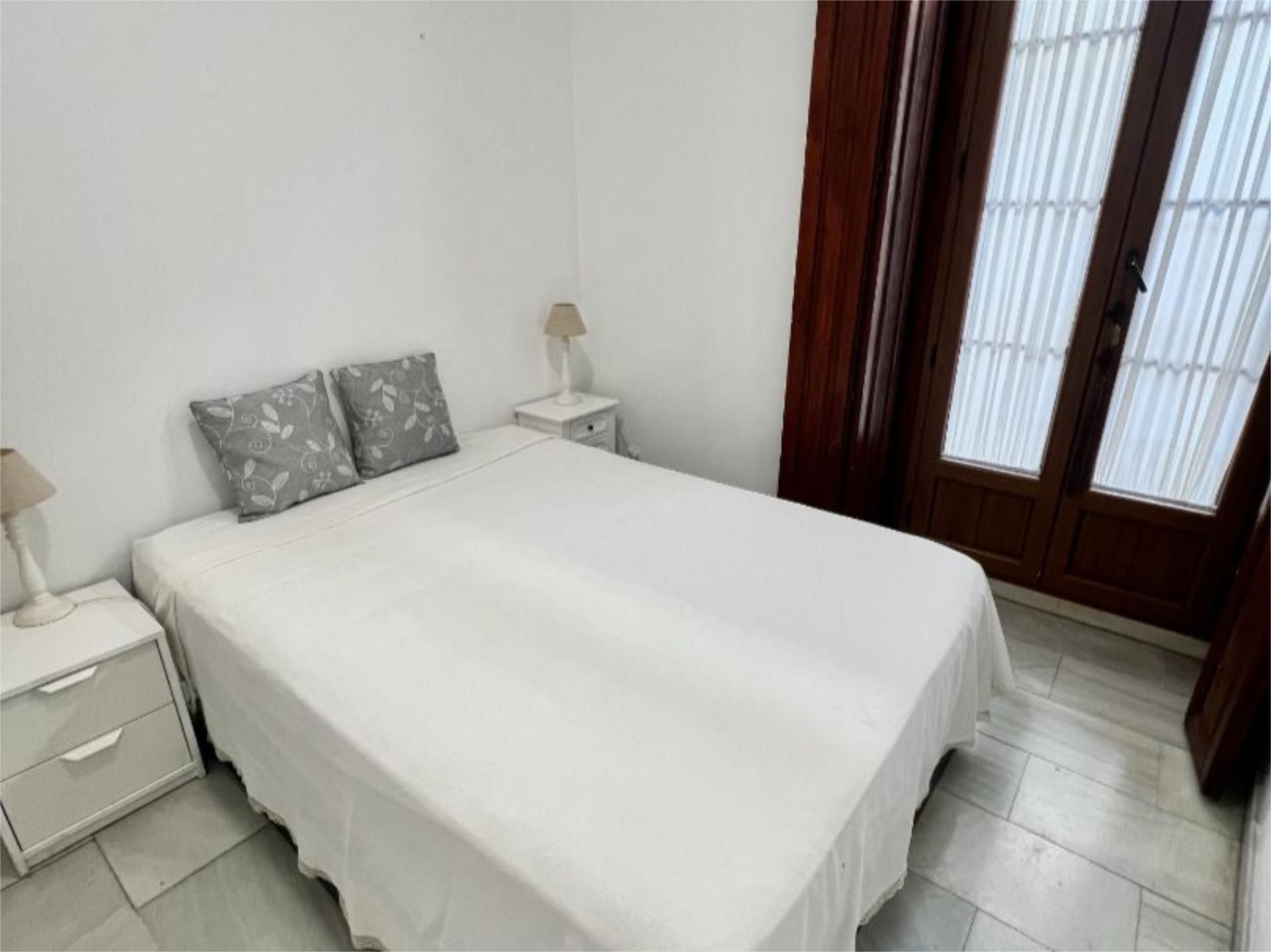 Piso en  Calle Hernando Colón 6 - Foto 9