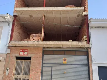 Casa adosada en  Calle de Miguel Picazo 28 - Foto 1