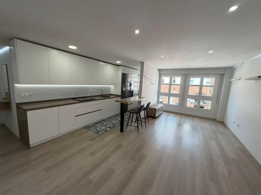 Piso en  Calle Pintor Almela Costa 6 - Foto 7