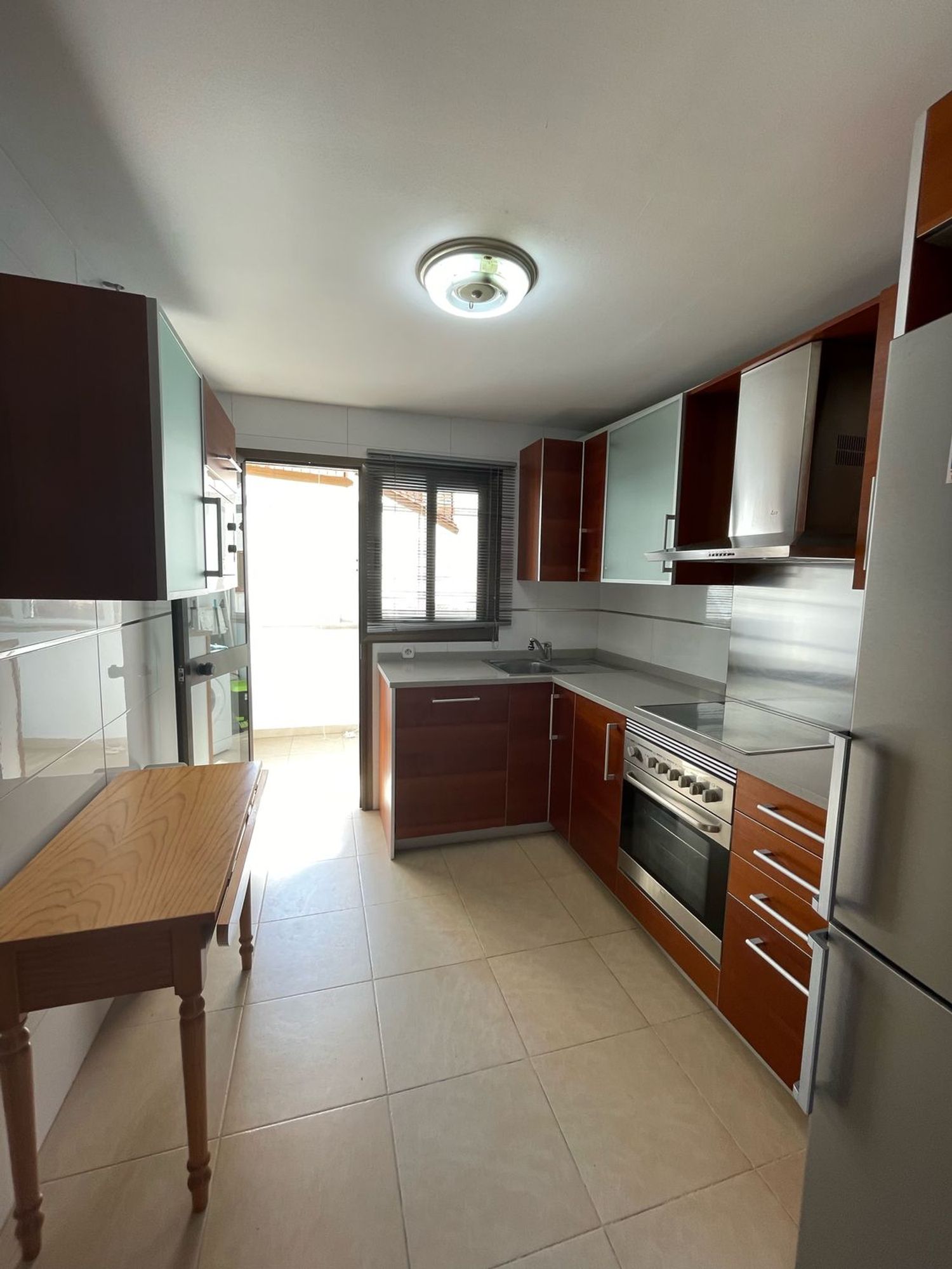 Piso en calle de la Reina Constança, 89 - Foto 2