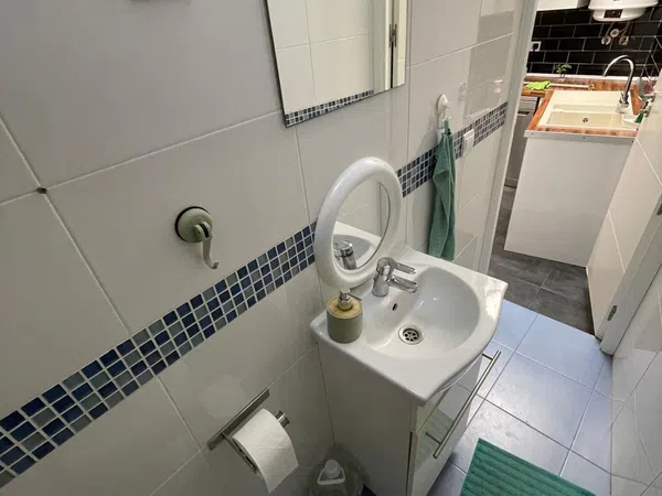 Casa independiente en pasaje Dámaso Alonso, 10 - Foto 2