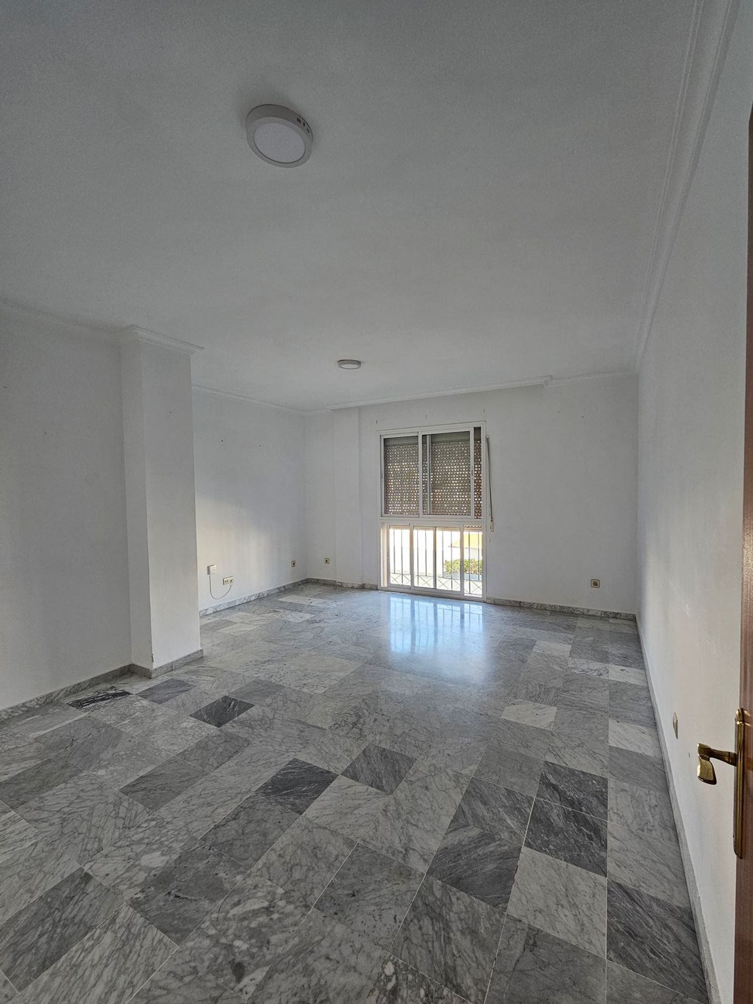 Piso en Calle Melchor Gallegos, 11, Gran Plaza - Marqués de Pickman - Ciudad Jardín - Foto 3