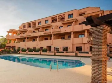 Apartamento en Benahavis - Foto 1