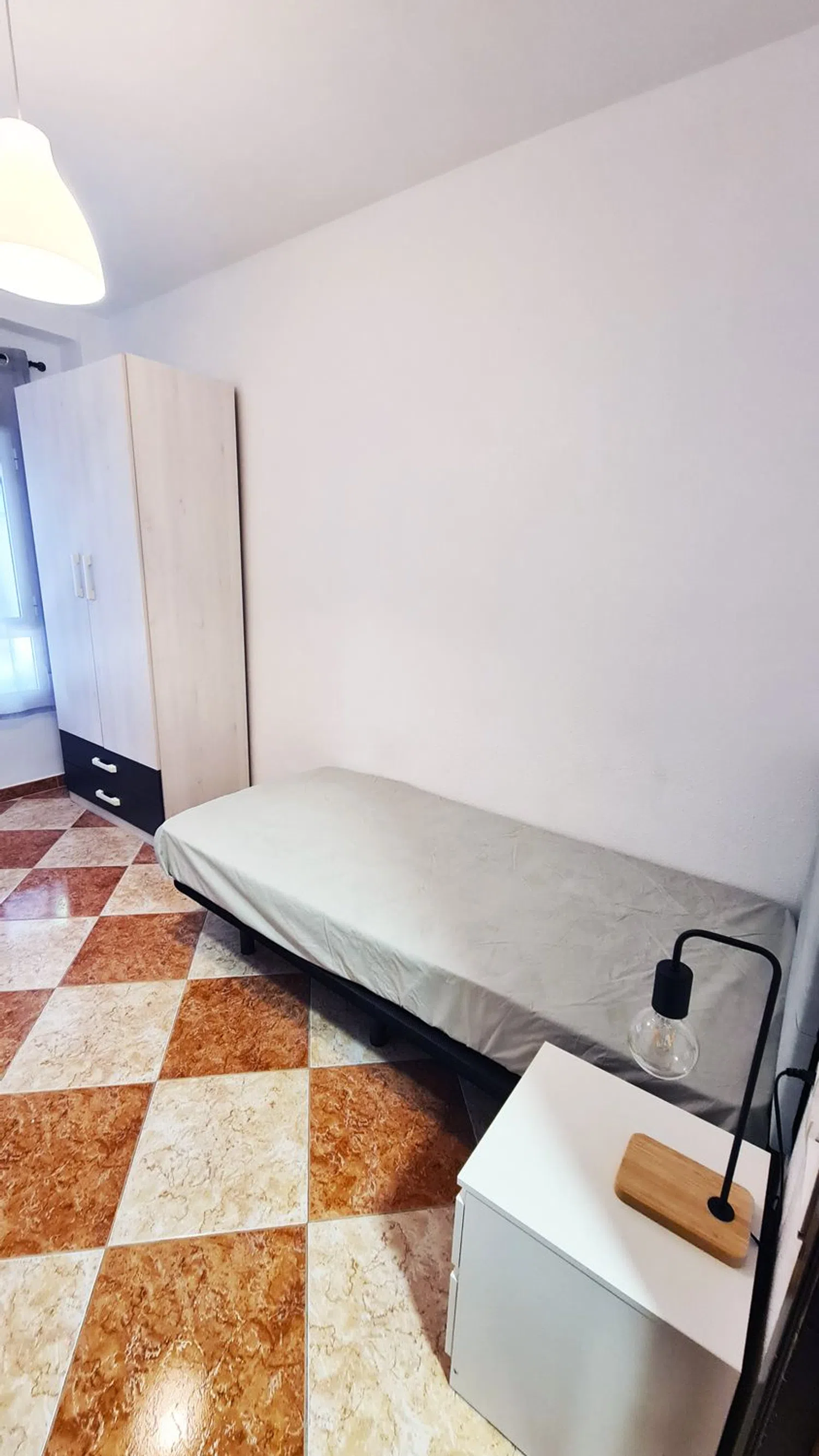 Piso en calle Pintor Sorolla, 6 n - Foto 6