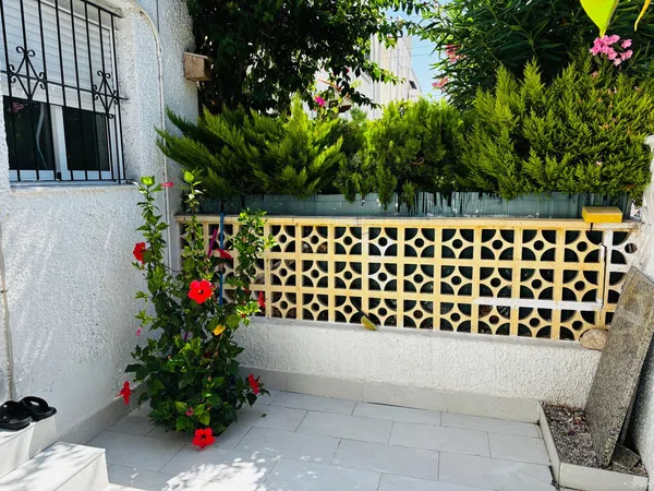 Casa o chalet independiente en Calle París, 57 - Foto 3