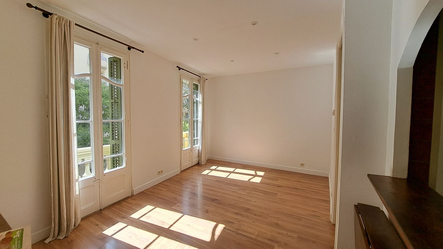 Piso en calle de València, 73 - Foto 1