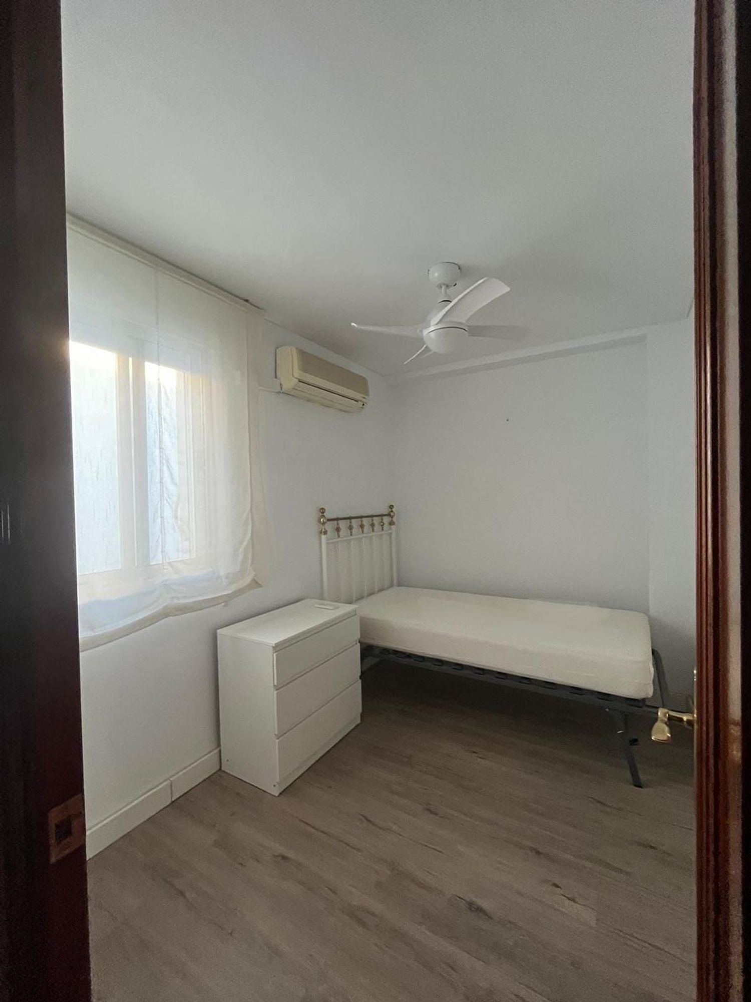 Piso en calle Pintor Velázquez, 3 - Foto 2