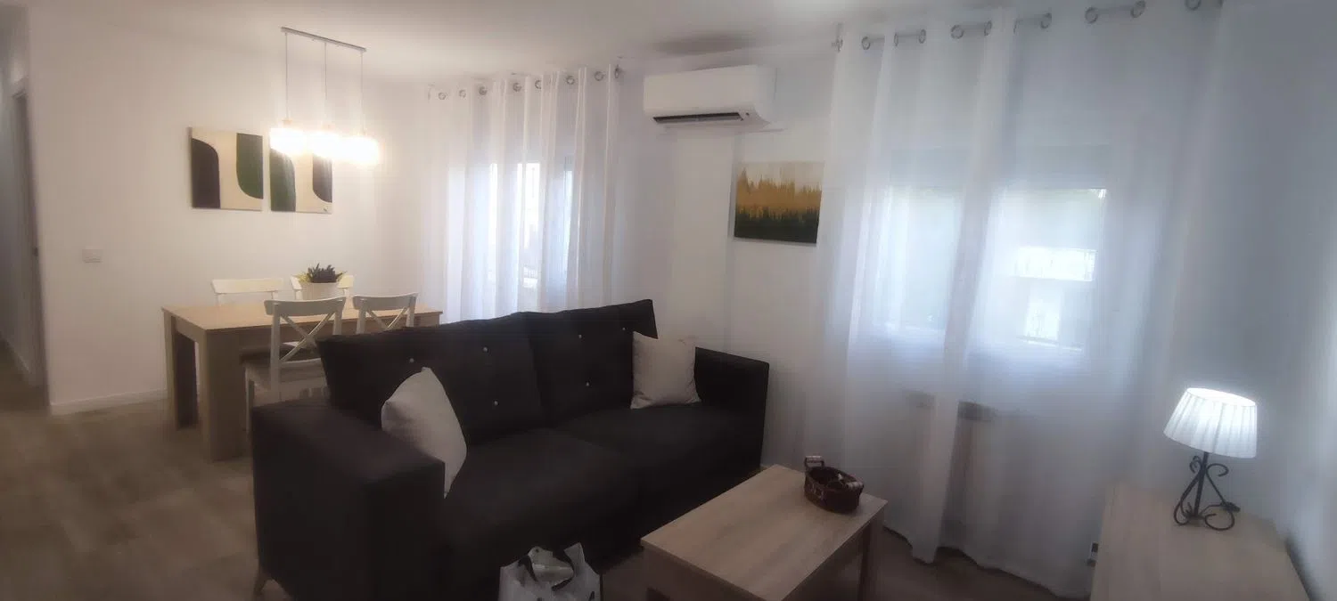 Piso en Barrio Tres Olivos - Valverde - Foto 4