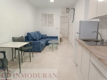 Estudio en  Calle Fco Escolano - Foto 1
