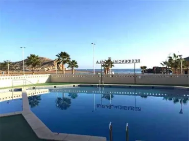 Piso en Residencial La Isla - Foto 8