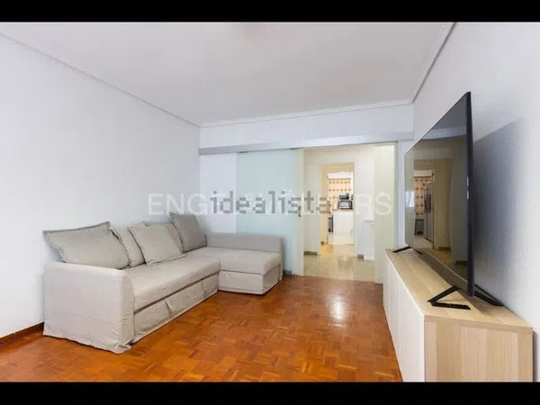 Piso en Gran Via de les Germanies, 18 - Foto 2