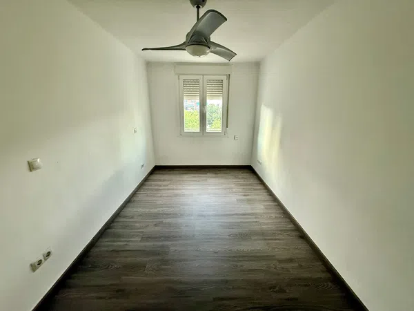 Piso en avenida del Marqués de Corbera, 8 - Foto 13