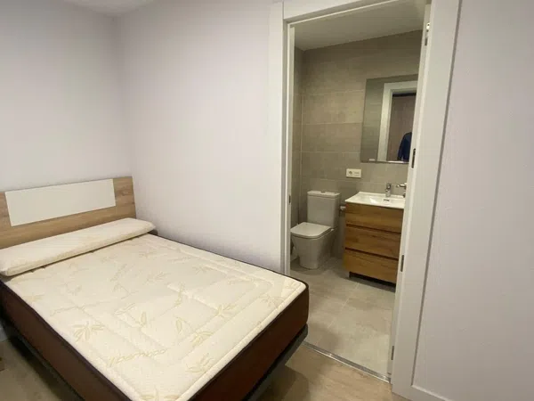 Piso en calle Navasfrías, 4