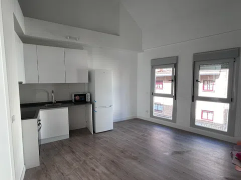 Piso en calle de Albino Hernández Lázaro, 26 - Foto 2