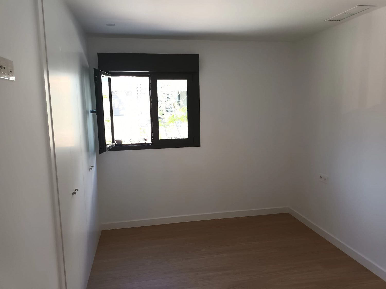 Piso en Isabel de Villena, 1 - Foto 6